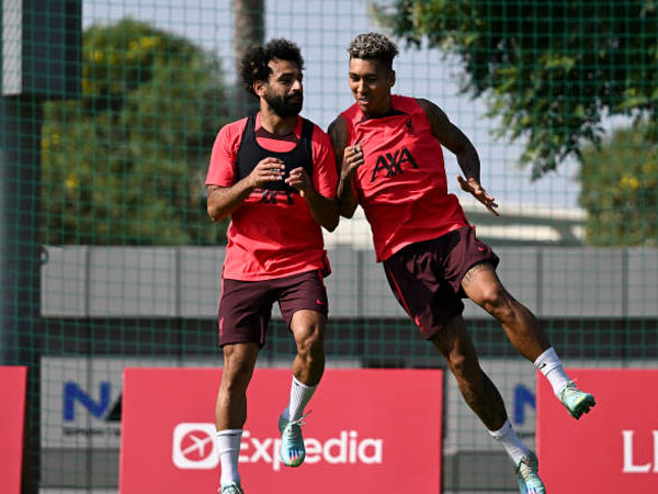 Mohamed Salah Kenang Cara Roberto Firmino Beri No Punggung 11