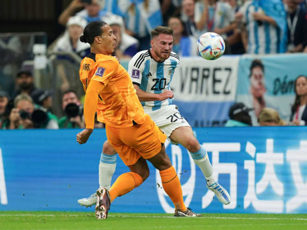 Puji Alexis Mac Allister, Virgil van Dijk Ingin Pemain Baru Lainnya