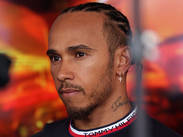 Mika Hakkinen nilai prioritas Lewis Hamilton sudah berubah.