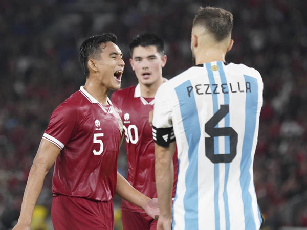 Penampilan Rizky Ridho bersama timnas Indonesia dipuji Thomas Doll