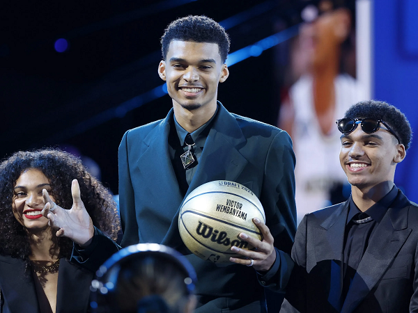 Tony Parker akui Spurs akan jadi tim yang tepat untuk Victor Wembanyama.