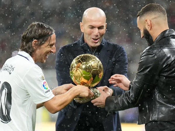 Zinedine Zidane saat bersama Luka Modric dan Karim Benzema. (Images: Getty)