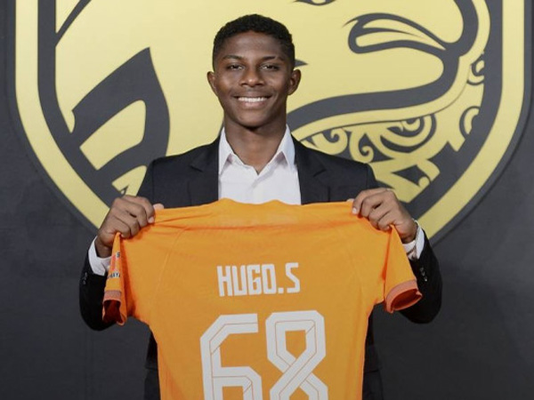 Borneo FC perkenalkan penyerang muda Hugo Samir sebagai pemain anyar
