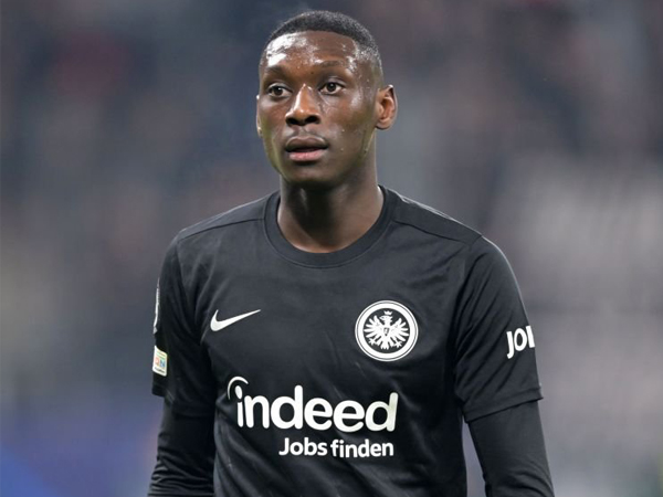Striker Eintracht Frankfurt, Randal Kolo Muani.