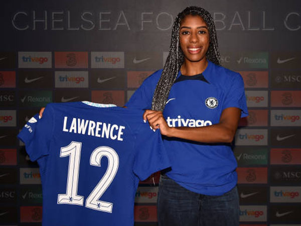 Chelsea Women Resmi Datangkan Ashley Lawrence dari PSG