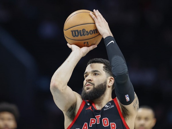 Fred VanVleet resmi bergabung dengan Houston Rockets.