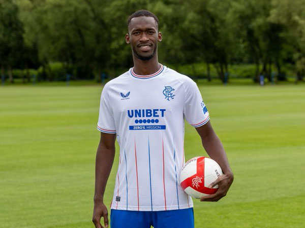 Rangers Resmi Pinjam Abdallah Sima dari Brighton and Hove Albion