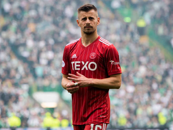 Aberdeen Akan Kehilangan Ylber Ramadani ke Klub Serie A