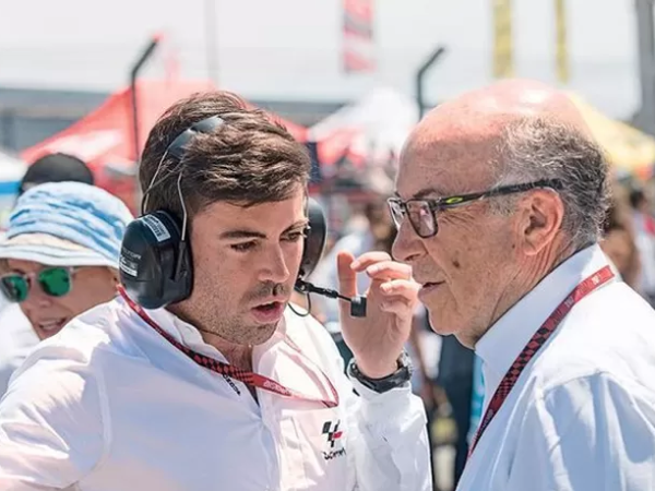 Dorna, Carlos Ezpeleta (Direktur Olahraga Dorna Sports) dan Carmelo Ezpeleta (CEO Dorna Sports)