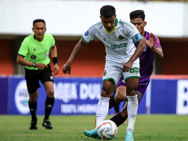 Kapten Persikabo 1973, Manahati Lestusen di laga kontra Rans Nusantara FC