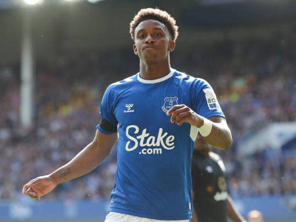Bintang Everton, Demarai Gray Diincar Klub Arab Saudi