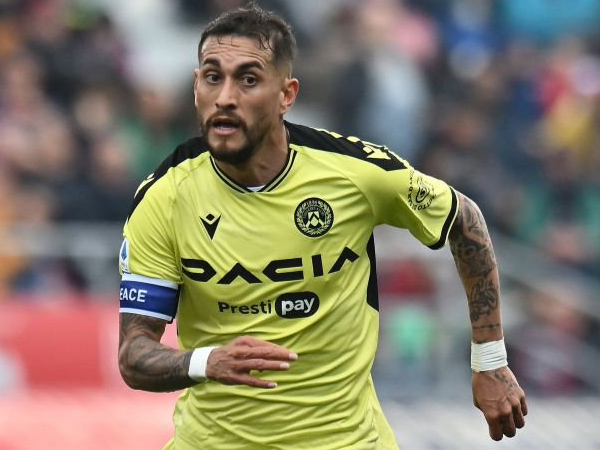 Gelandang Udinese, Roberto Pereyra.