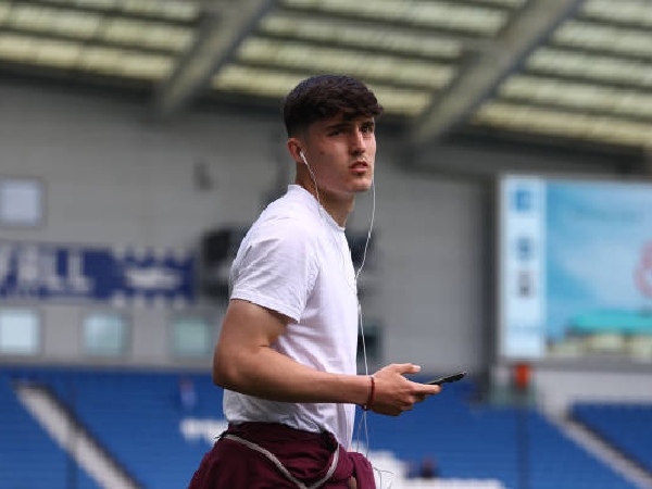 Tino Livramento dikaitkan dengan Newcastle United dan Chelsea