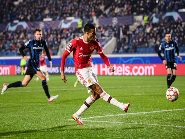 Mason Greenwood dilibatkan oleh Man United dalam upaya transfer klub mengejar Rasmus Hojlund dari Atalanta / via Getty Images