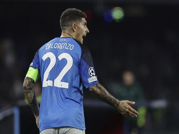 Berkat perannya yang begitu krusial buat tim, Giovanni Di Lorenzo dilaporkan segera mendapatkan kontrak baru dari manajemen Napoli / via Getty Images