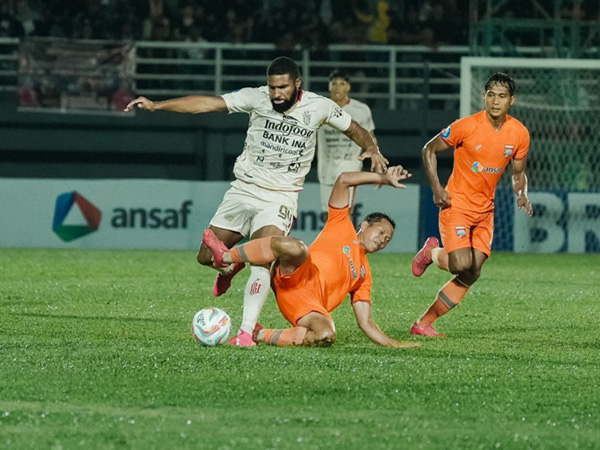 Penyerang anyar Bali United, Jefferson Assis di pertandingan kontra Borneo FC