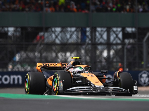 Lando Norris hampir saja gigit jari karena safety car krusial di GP Inggris.