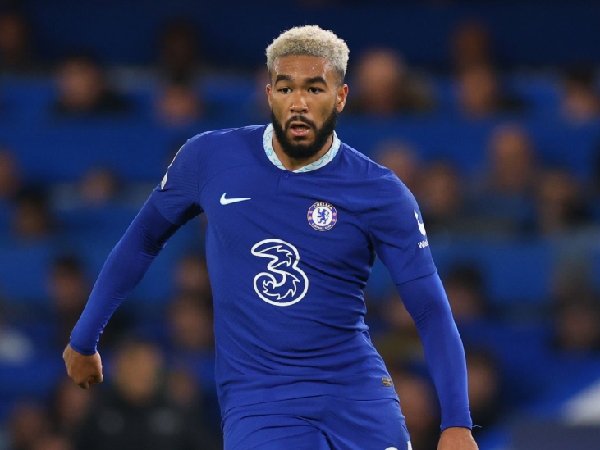 Bek sayap Chelsea, Reece James