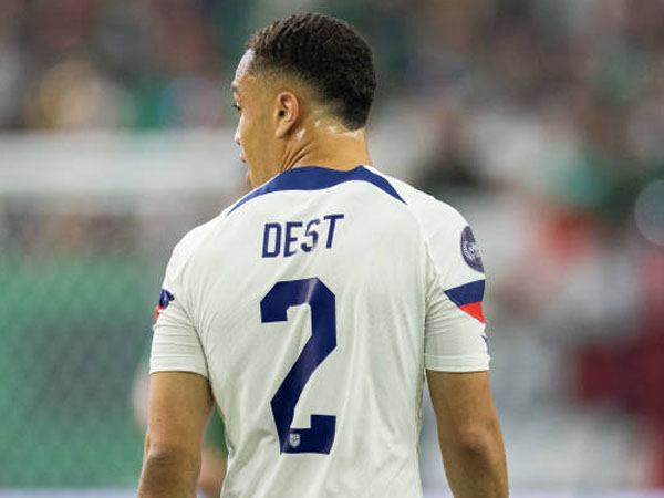 2 Klub Liga Premier Berebut Tanda Tangan Sergino Dest