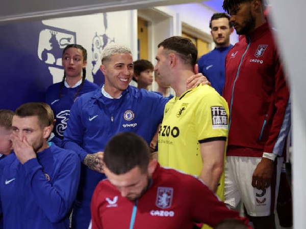 Enzo Fernandez dan Emiliano Martinez