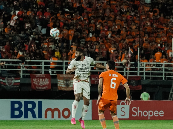 Jefferson Asis di laga kontra Borneo FC