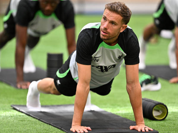 Liverpool Takkan Biarkan Jordan Henderson Pindah dengan Harga Murah