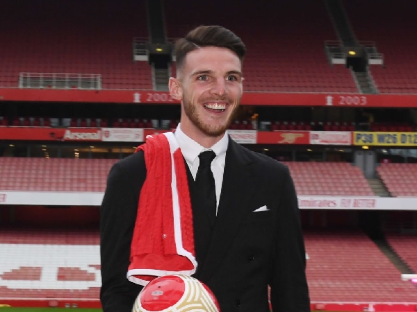 Declan Rice akhirnya resmi menjadi pemain Arsenal