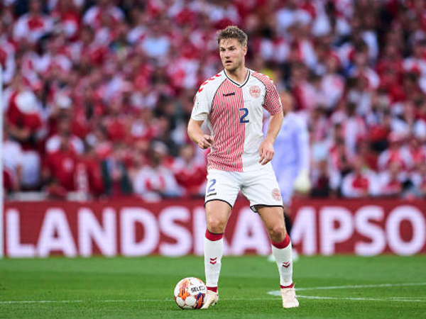 Incar Joachim Andersen, Newcastle United Dapat Rival Baru