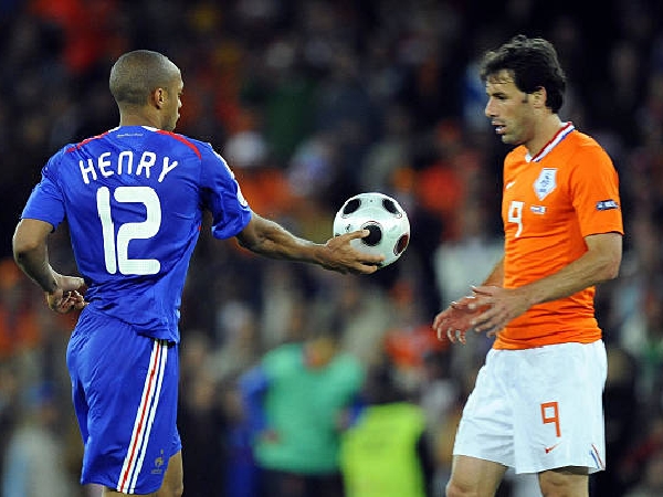 Thierry Henry dan Ruud van Nistelrooy