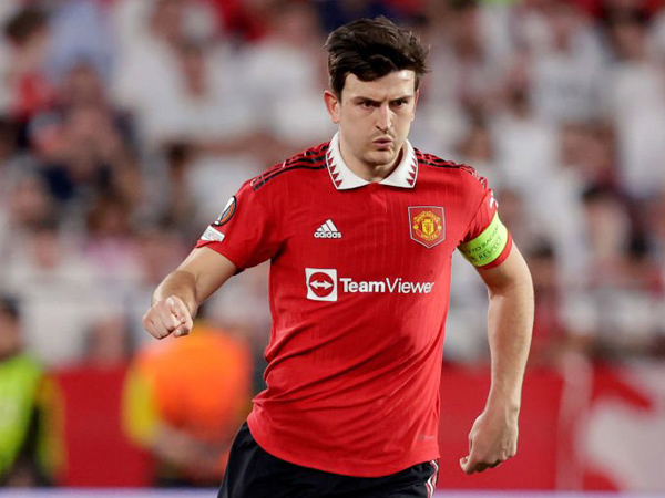 Bek Manchester United, Harry Maguire.