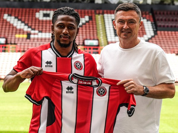 Sheffield United Resmi Datangkan Mantan Bek Kiri Liverpool