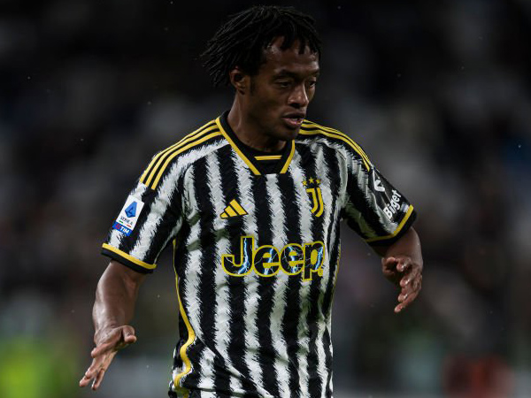 Mantan bek sayap Juventus, Juan Cuadrado.