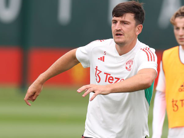 Bek Manchester United, Harry Maguire.