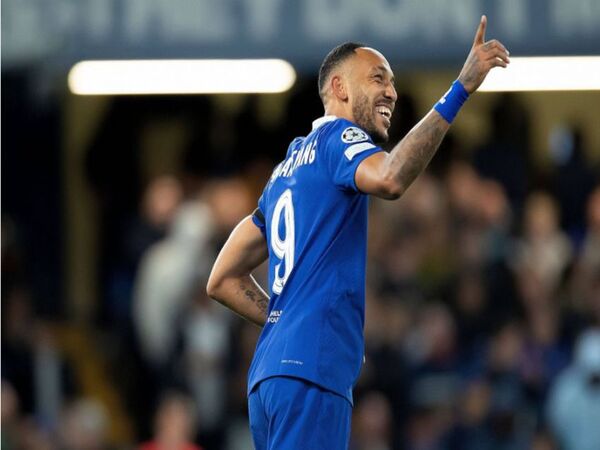 Chelsea diberitakan segera mendepak Pierre-Emerick Aubameyang dan melepasnya secara gratisan ke Olympique Marseille / via Getty Images