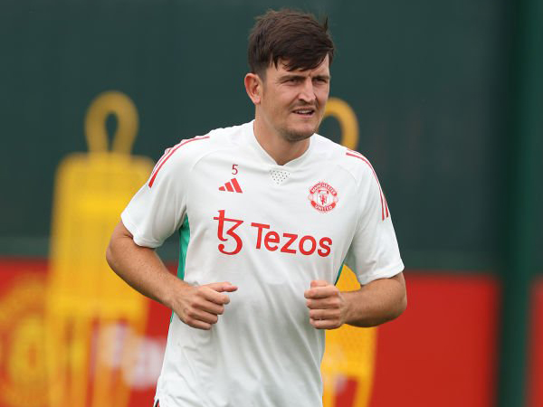 Bek Manchester United, Harry Maguire.