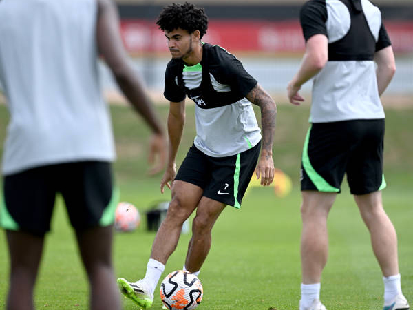 Luis Diaz Ditaksir Klub Liga Pro Saudi, Liverpool Enggan Menjual