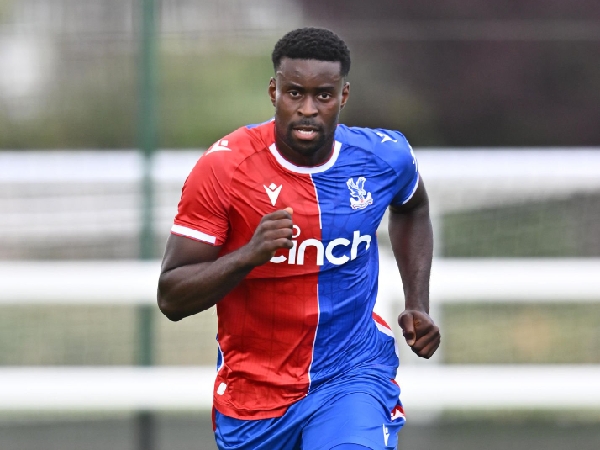 Chelsea mengincar tanda tangan Marc Guehi