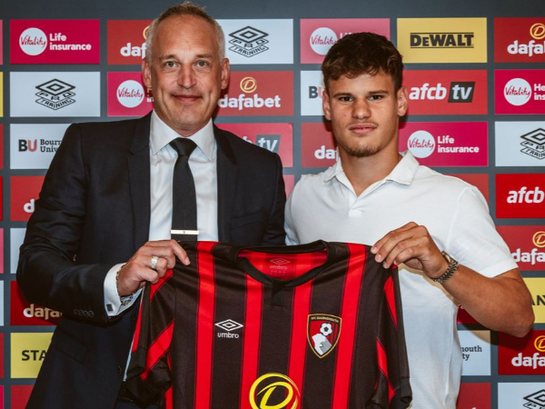 Bournemouth Resmi Datangkan Milos Kerkez dari AZ Alkmaar
