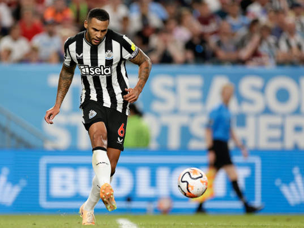 Eddie Howe Pastikan Jamaal Lascelles Tetap Kapten Utama Newcastle