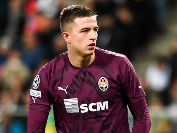 Kiper Shaktar Donetsk, Anatoliy Trubin.