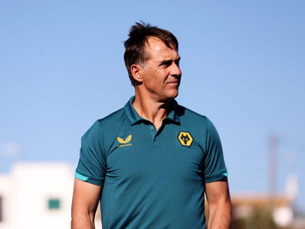 Julen Lopetegui Khawatir dengan Aktivitas Transfer Wolves