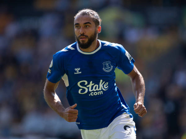 Everton Bantah Tawarkan Dominic Calvert-Lewin ke AS Roma