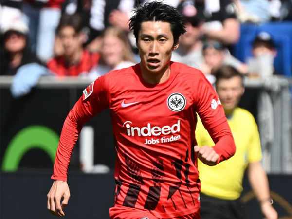 Eks gelandang Eintracht Frankfurt, Daichi Kamada.