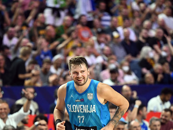 Luka Doncic fokus penuh bela Slovenia di turnamen FIBA World Cup 2023.