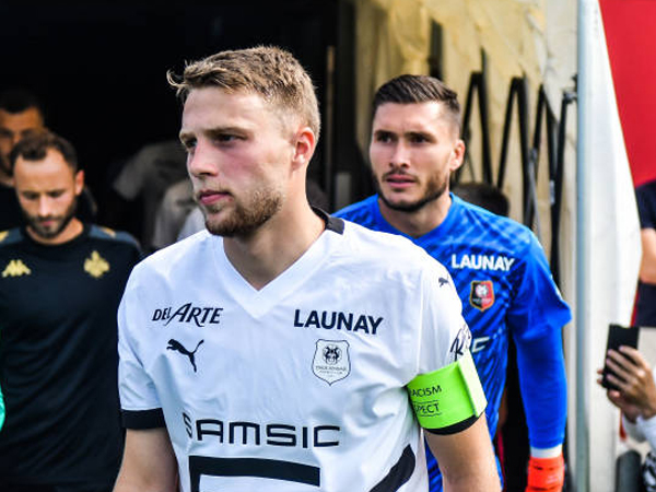 West Ham Ingin Segera Amankan Transfer Adrien Truffert dan Youssouf Fofana