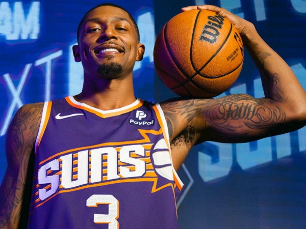Seragam anyar Phoenix Suns.