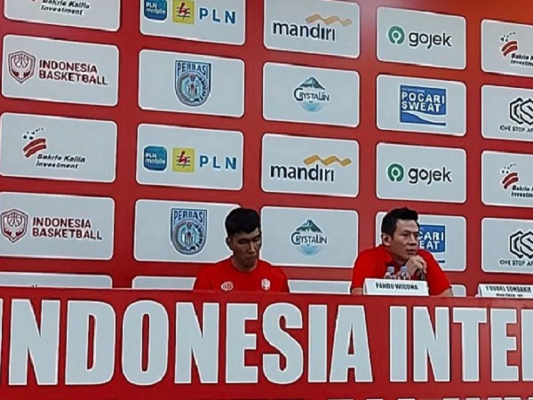 Pemain Indonesia Patriots Pandu Wiguna usai laga.