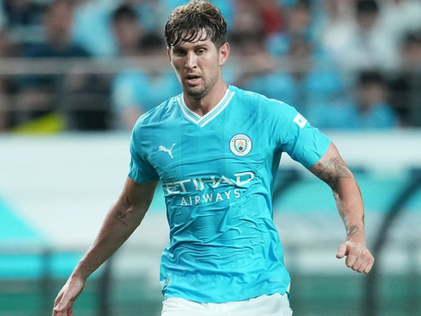 Bek Manchester City, John Stones.