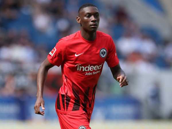 Striker Eintracht Frankfurt, Randal Kolo Muani.