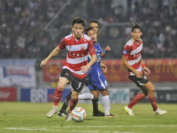 Gelandang Madura United asal Meksiko, Francisco Rivera